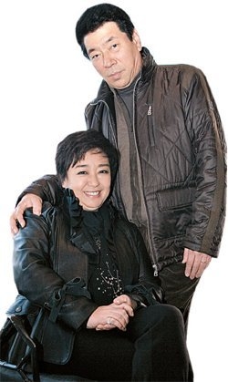 2009년, 행복해 보이는 김동현, 혜은이 부부 모습