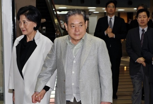 세계로의 도약을 위해 부지런히 해외를 넘나들던 이건희 회장과 부인 홍라희 여사 ⓒ뉴스라이트