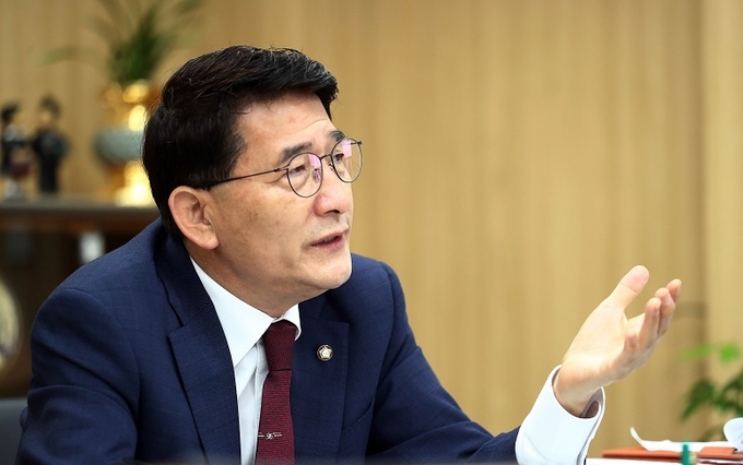 김기정 수원특례시의회 의장 ⓒ뉴스라이트