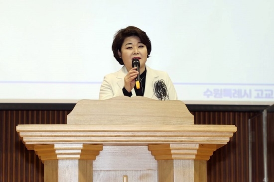 조명자 회장