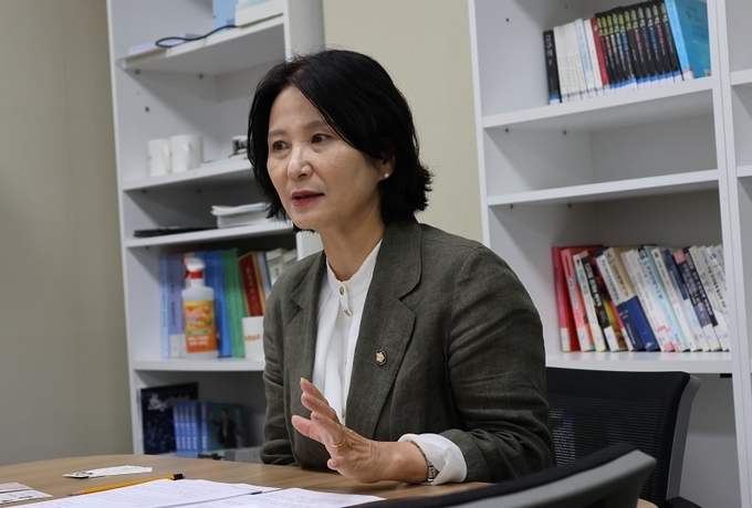 화성특례시의회 배현경 의원(더불어민주당 / 봉담병, 기배동, 화산동) @홍재언론인협회