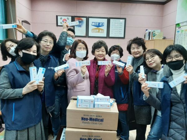 성남시 ‘정자3동 코로나 아웃’ 독거노인 17명 안전돌봄체계 구축에 나서 ⓒ뉴스라이트