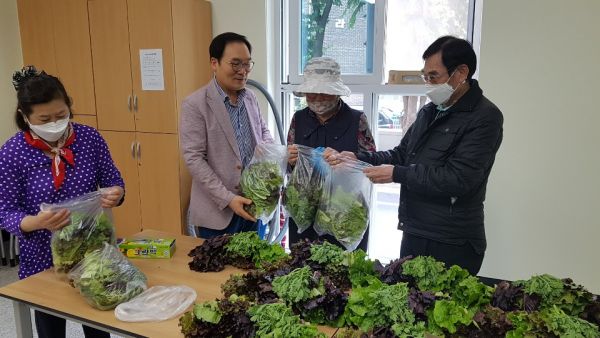 이웃 사랑실천에 주민단합까지 일석이조.