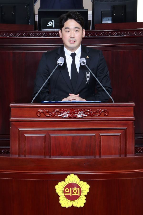 신정현 의원, ‘고령자 비정규직 노동자들은 기댈 곳이 없다’ 주제로 5분 자유발언 ⓒ뉴스라이트