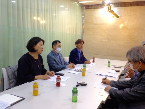 정희시 보건복지위원장, 나눔의집 정상화 촉구 불자모임 관계자 정담회 가져