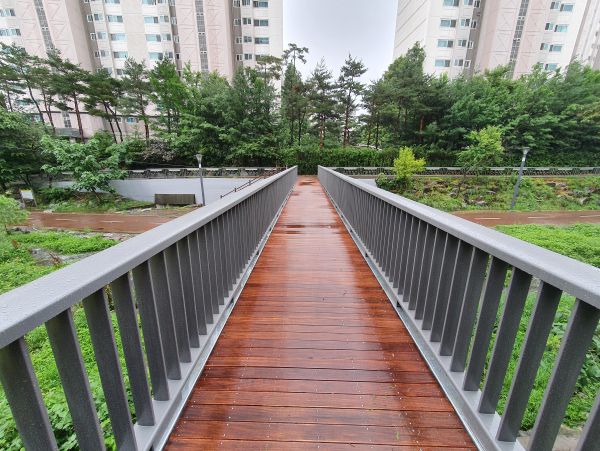 노후한 손곡천 수로교 보강·보수 완료