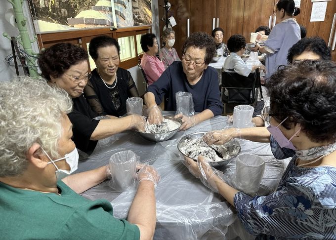 권선구 구운동, 커피가루로 화분을 만든다고요?