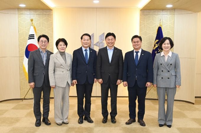 광명시의회 ‘AI 기반 교통신호 체계 구축 연구회’ 선진지 견학