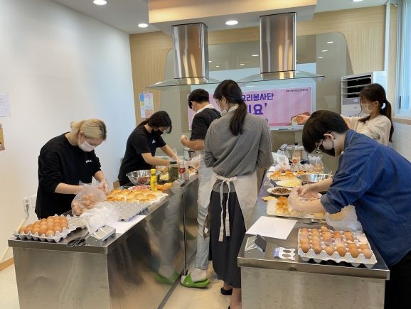 (재)평택시청소년재단 , 청소년요리봉사단 ‘요기요’ 프로그램 진행