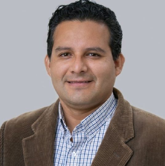 페루 국가기록원장 리까르도 모로 에레디아