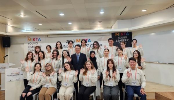 믹타 영 리더스 캠프 개회식