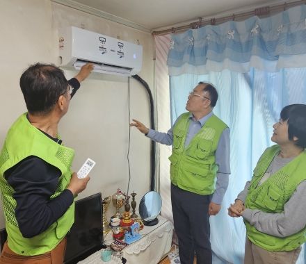 비전2동 지역사회보장협의체, 폭염 취약계층 가정에 에어컨 설치