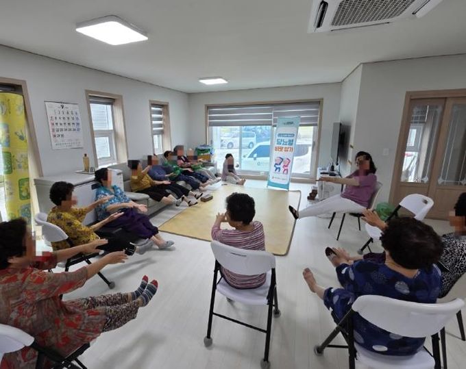 여주시보건소, 방문건강관리사업 '경로당 소그룹 프로그램'으로 만성질환 관리 실천력 향상